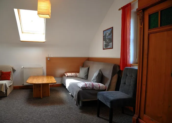 Apartamento Tyrolska Zagroda - 50m2 Z Wlasnym Balkonem Lub Tarasem, Blisko Sklep, Dobry Dojazd, Duzy Parking, Pkp 15min, Pks 5min