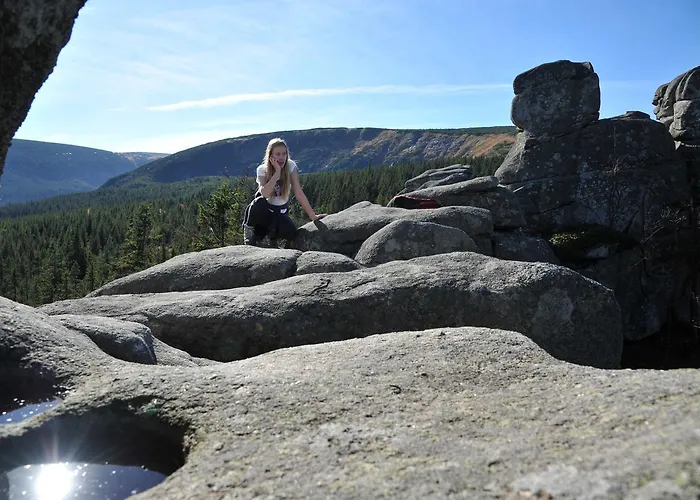 Apartamento Tyrolska Zagroda - 50m2 Z Wlasnym Balkonem Lub Tarasem, Blisko Sklep, Dobry Dojazd, Duzy Parking, Pkp 15min, Pks 5min