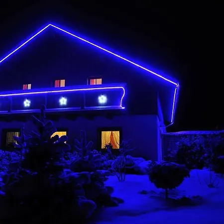 Tyrolska Zagroda - 50m2 Z Wlasnym Balkonem Lub Tarasem, Blisko Sklep, Dobry Dojazd, Duzy Parking, Pkp 15min, Pks 5min Karpacz